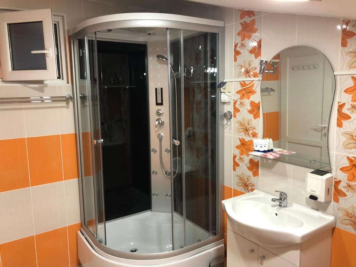 Toni Room Сигишоара Екстериор снимка